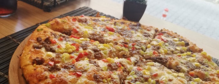 Pizza Sole is one of Aylin: сохраненные места.