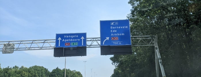 Knooppunt Barneveld is one of Onderweg.