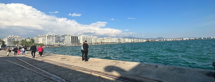Επιβατικός Σταθμός Μακεδονία is one of Θεσσαλονίκη - Thessaloniki.