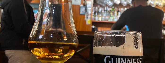 Harp Pub Guinness is one of Best Happy Hours in Milan!.