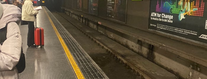 Metro Piola (M2) is one of Viaggio in Italia 2019 - Milano.