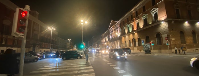 Corso Vittorio Emanuele II is one of Loveville Parade Bari.