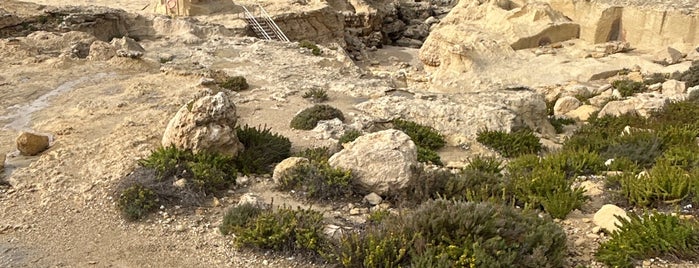 Inlandmeer is one of Malta.