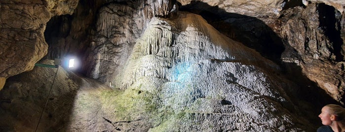 Lazareva pećina is one of Locais curtidos por Ivan.