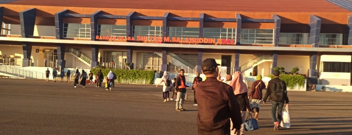 Bandara Sultan Muhammad Salahuddin (BMU) is one of Indonesia Mabur.