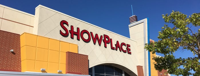 AMC Showplace Galewood 14 is one of Movie Lover.