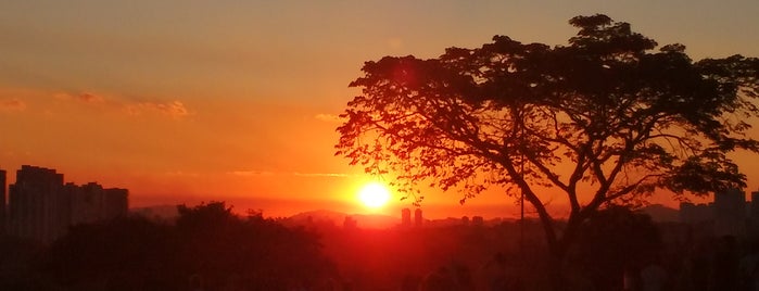 Praça Pôr do Sol is one of Posti che sono piaciuti a Marraiana.