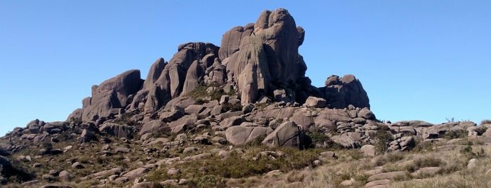 Pico Das Prateleiras is one of trekking.