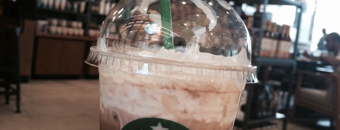 Starbucks is one of Posti che sono piaciuti a Upakon.