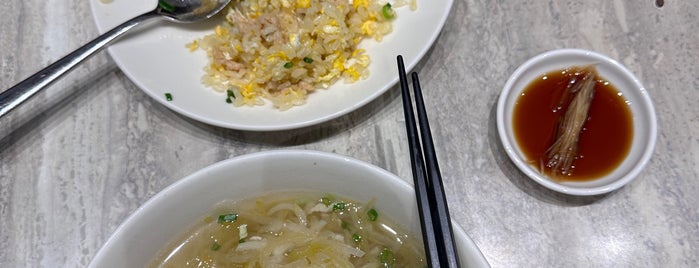Din Tai Fung 鼎泰豐 is one of Micheenli Guide: Unique Noodle Dishes in Singapore.