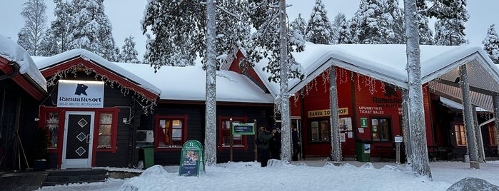 Wild Arctic Restaurant is one of Lapfeb.
