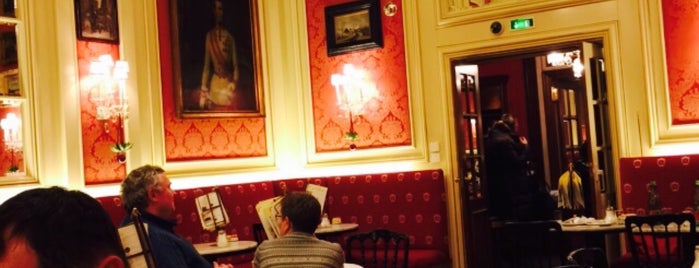 Café Sacher is one of DKさんのお気に入りスポット.