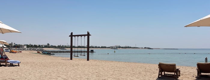 Hilton Salwa Beach Resort & Villas is one of Qatar.
