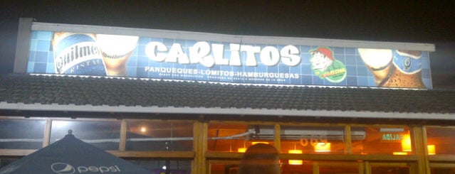 Lo de Carlitos is one of Las Mejores Hamburguesas. Club Restaurant.com.ar.