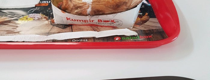 Kumpir Box is one of Ç.