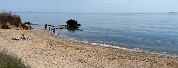 Семейный пляж Фонтанка is one of Одесса Пляж 🏝.