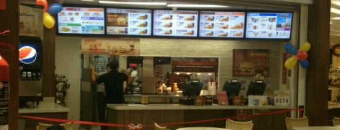 Burger King is one of Orte, die Fabio gefallen.