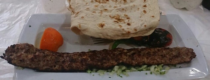 Bonab Kabab | کباب بناب is one of تمام رستوران ها و فست فود های تهران.