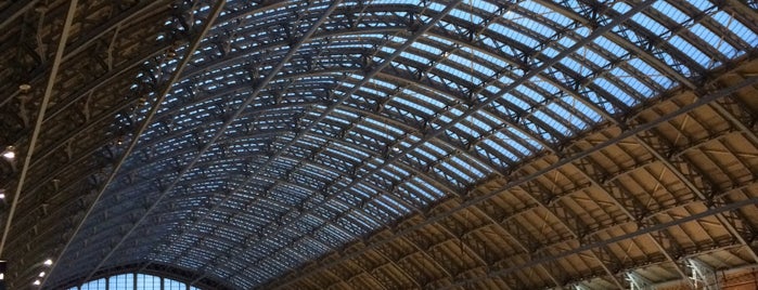 Gare de Londres King's Cross (KGX) is one of Londres ♥︎.