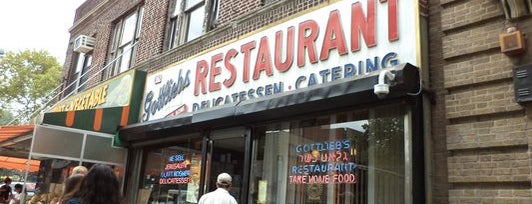 Gottlieb's Restaurant is one of สถานที่ที่บันทึกไว้ของ Adam.