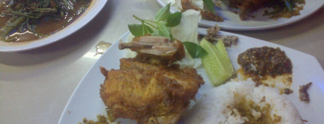 Ayam Qu is one of Culinary Place.