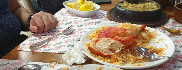 المطعم اليمني is one of Orte, die Raghad gefallen.