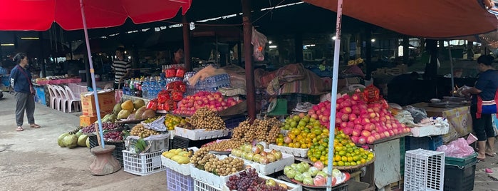 Morning Market is one of Laos.