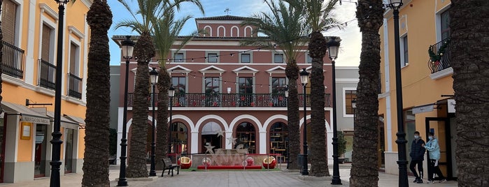 La Noria Outlet Shopping is one of Lugares en Murcia.