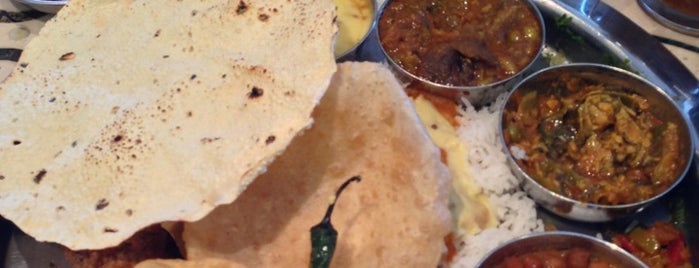 Rajdhani Indian Restaurant is one of Lugares favoritos de Sowmya.