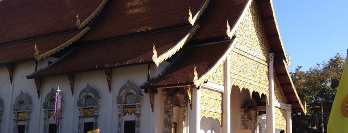 Wat Chedi Luang Varavihara is one of Tempat yang Disukai Estefania.