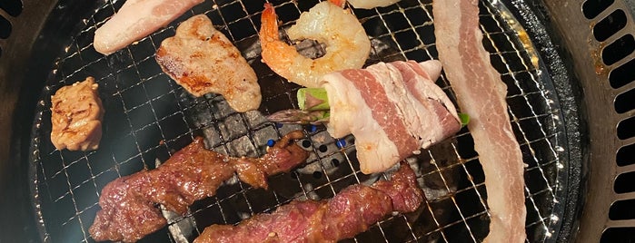 Gyu-Kaku Japanese BBQ is one of Lieux sauvegardés par Randy.