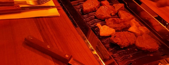 THE MEAT is one of Berlin Best: Steaks & BBQ.