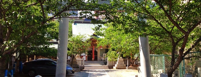 素佐男神社 is one of 摂津国菟原郡の神社.