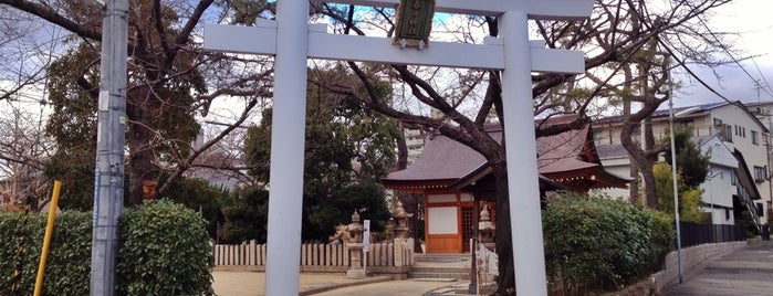 春日神社 is one of 摂津国菟原郡の神社.