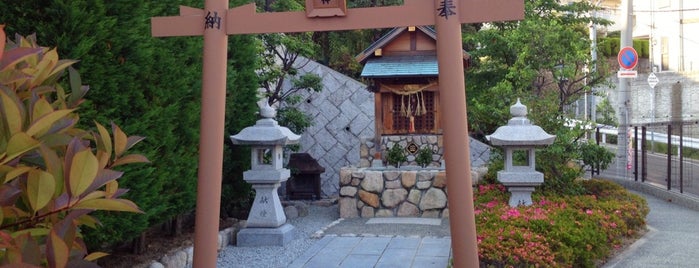 森山之神社 is one of 摂津国菟原郡の神社.