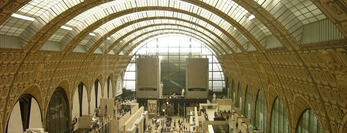 Museu de Orsay is one of Musées Visités.