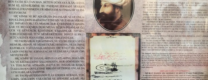 Elci İbrahim Paşa Medresesi is one of Orte, die Loresimaqq gefallen.