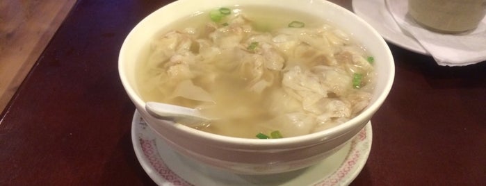 Ru-Yi Northern Restaurant is one of Elmhurst Chinatown.