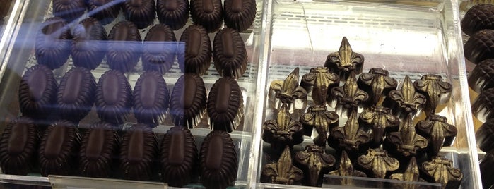 Chocolee is one of Boston Chocolate Destinations.