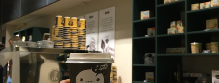 Double B Coffee & Tea is one of Posti che sono piaciuti a Soffy.