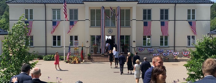JAV Ambasada - U.S. Embassy is one of A local’s guide: 48 hours in Vilnius, Lietuva.