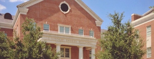 J. Lindsay Embrey Engineering Building is one of SMU Places.