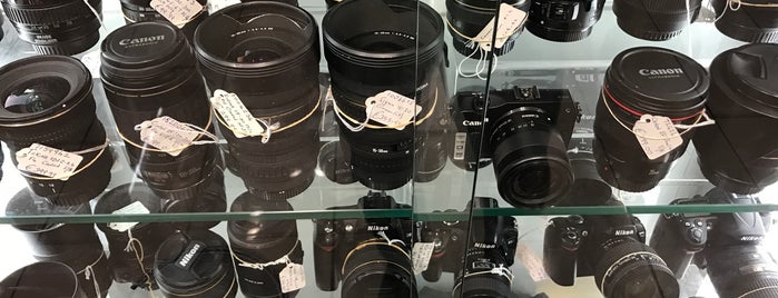 Conns Cameras is one of Dublin Places.