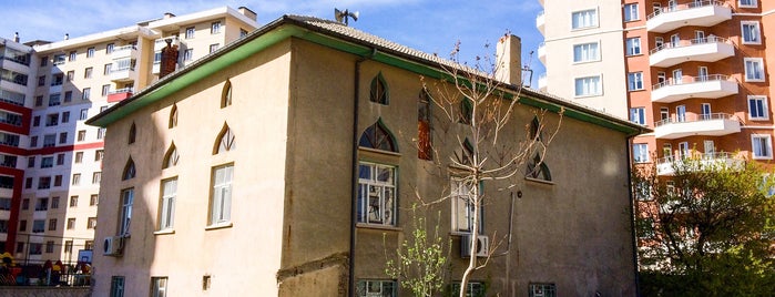 Büyükkapçı Camii is one of Konya Selçuklu Mescit ve Camileri.