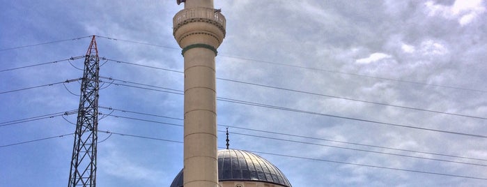 Çınar Camii is one of Konya Selçuklu Mescit ve Camileri.