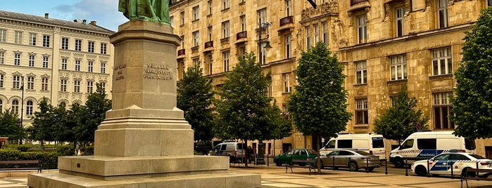 József Nádor tér is one of Budapest Essentials.