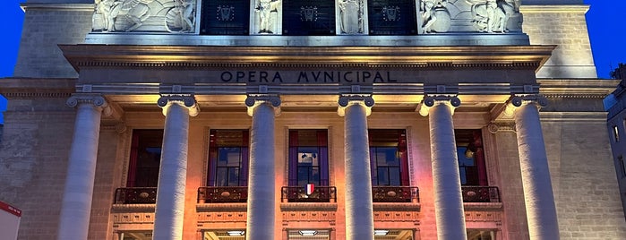 Ópera de Marselha is one of Marseille mx zero.