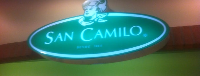 Panadería San Camilo is one of Evanderさんのお気に入りスポット.