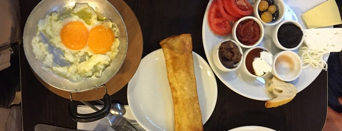 Cafe ( Breakfast ) Çakmak KADIKÖY is one of Kahvaltı Kadıköy.