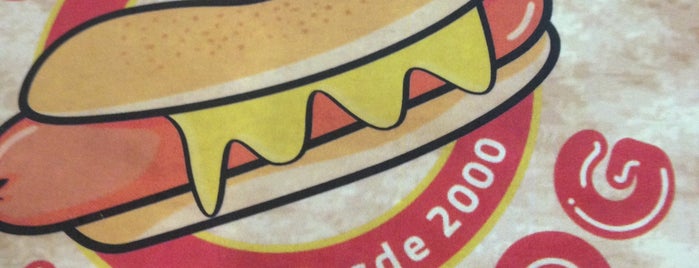 Josias Hot Dog is one of Lugares pra matar a fome em Curitiba.